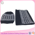 Wholesale fashion style fleece hat scarf set